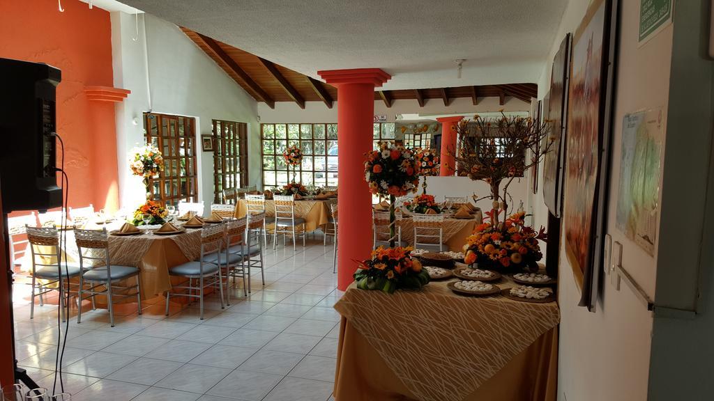 Hosteria San Carlos Tababela Buitenkant foto